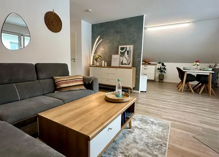 Familie Oder Beruflich - 2 Schlafzimmer - 3 Betten - Geraeumig - Kueche - Gemuetlich
