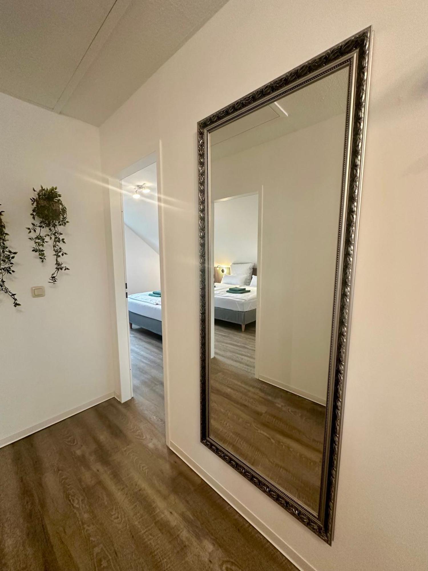 Apartment Familie Oder Beruflich - 2 Schlafzimmer - 3 Betten - Geraeumig - Kueche - Gemuetlich