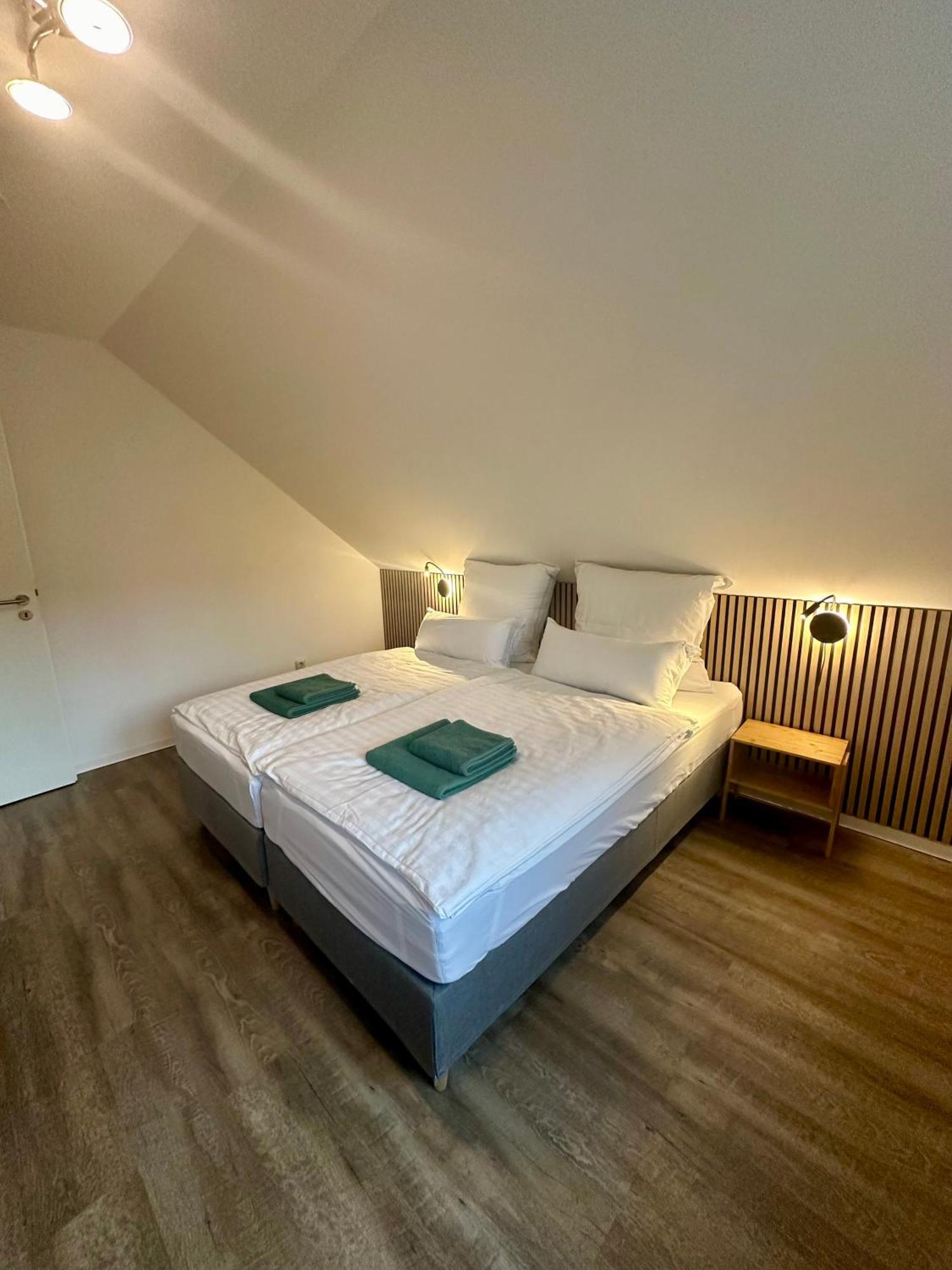 Familie Oder Beruflich - 2 Schlafzimmer - 3 Betten - Geraeumig - Kueche - Gemuetlich Bad Lippspringe